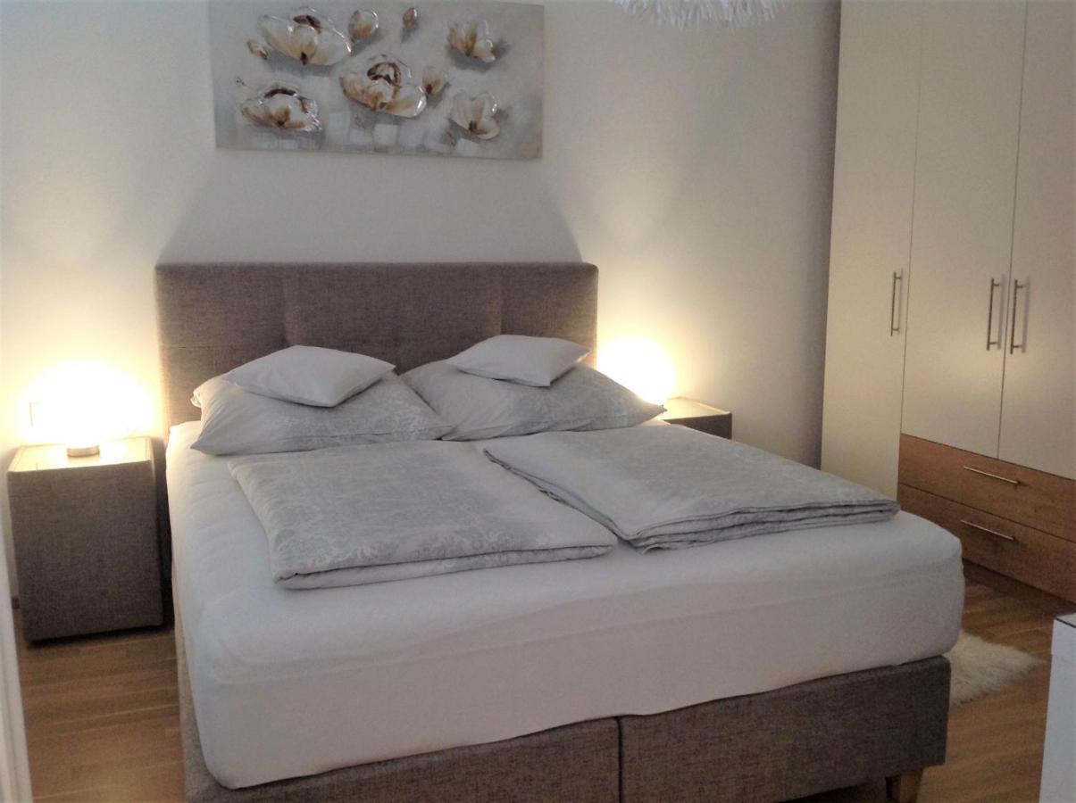 Ferienwohnung Danubia Linz Esterno foto