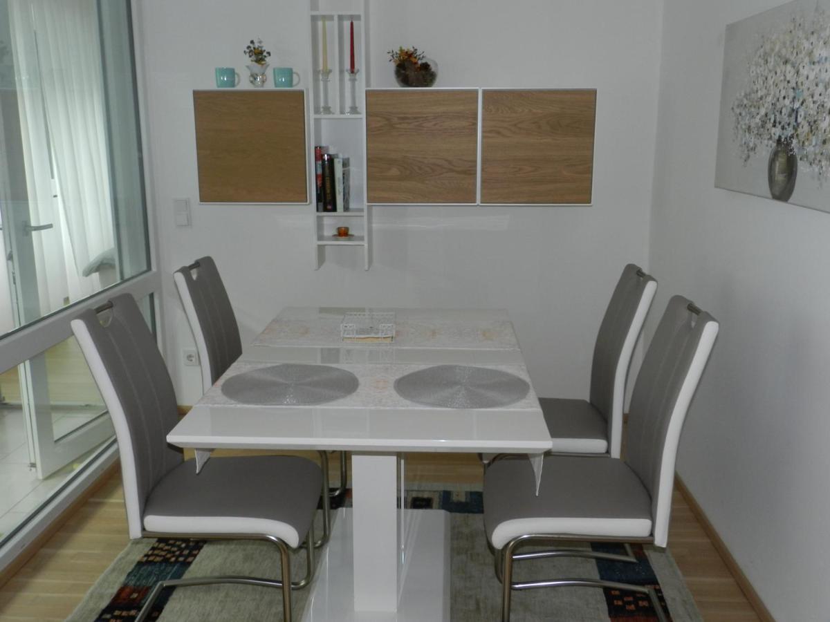 Ferienwohnung Danubia Linz Esterno foto